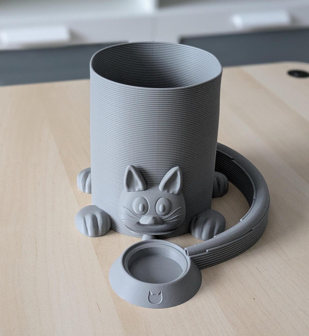3D-Printed Cozy Cat Planter with Drainage