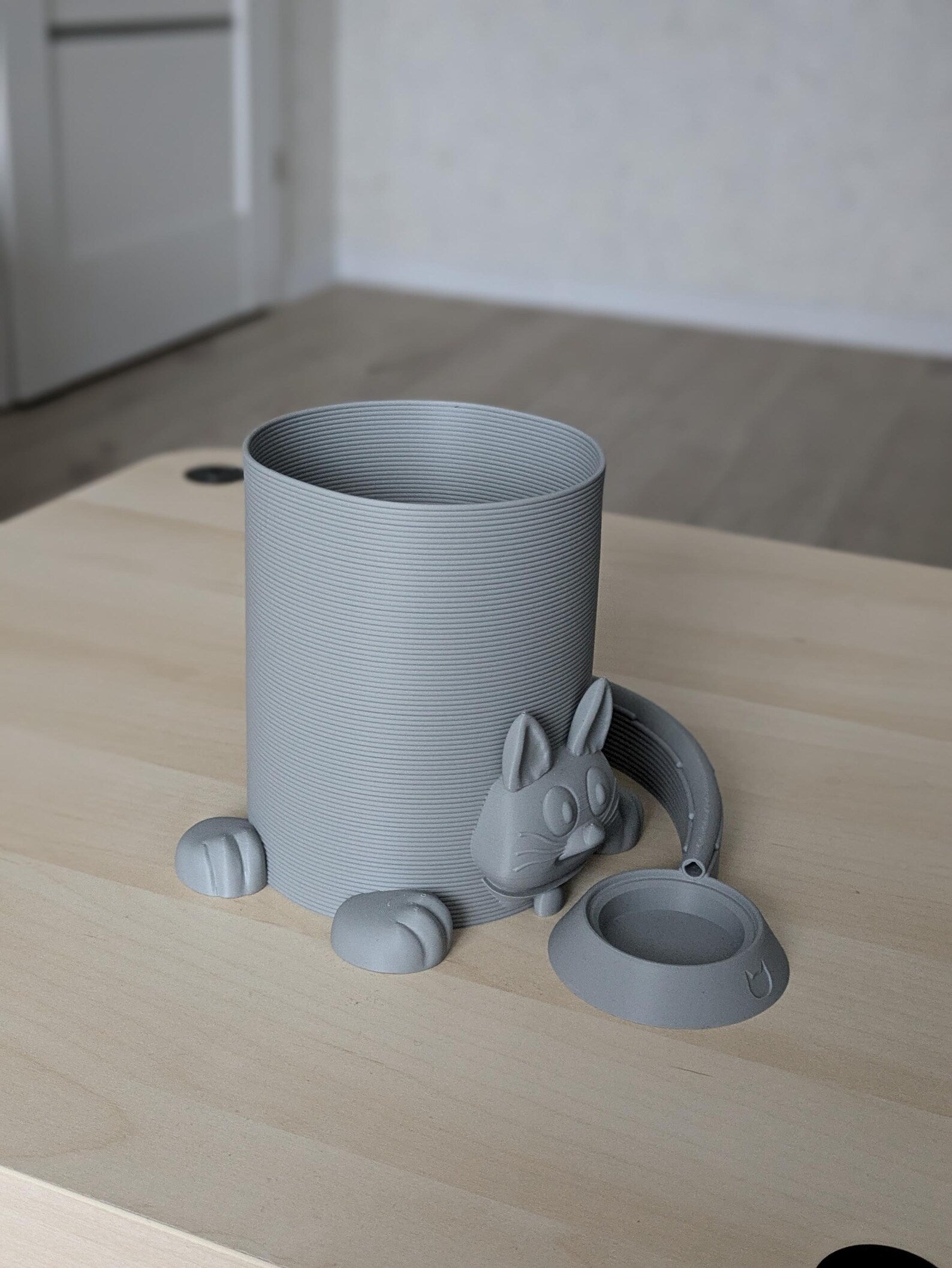 3D-Printed Cozy Cat Planter with Drainage